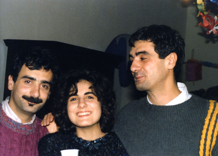Andrea con Mariella e Michele, agriturismo La Manonera, capodanno 1985